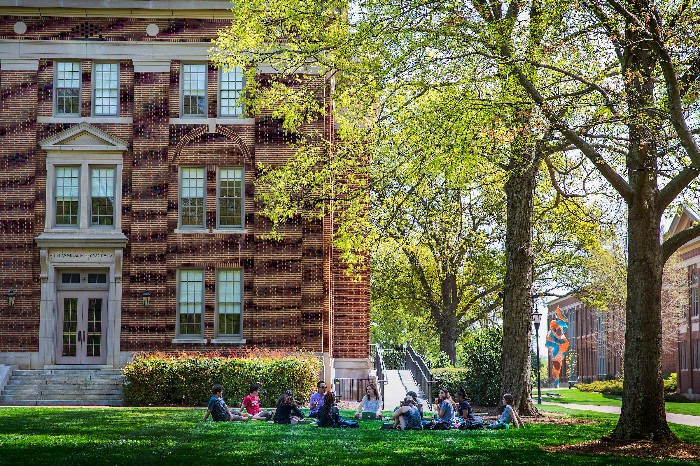 Outdoor class at Davidson College
