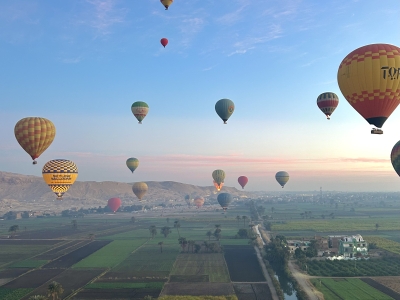Hot air balloons in the sky, winner of the Movement and Transportation Bliss Photo Contest