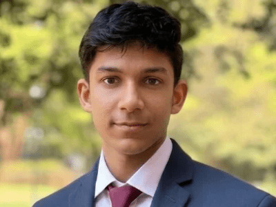 Arnav Biyani headshot