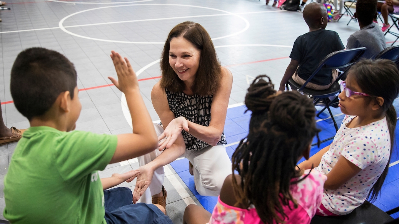 Gifts Honor President Quillen's Transformative Leadership - Vimarsana News