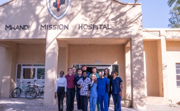 Davidson College students and hospital staff at Mwandi Mission Hospital in Zambia