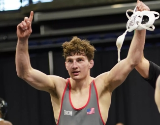 Wrestler Anderson Heap ’28 Reaches NCAA Championships