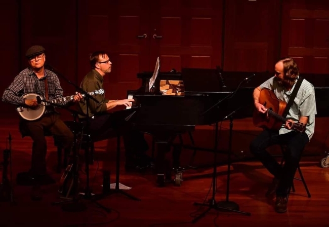 Join Adjunct Faculty in Classical Guitar Jon Hill today