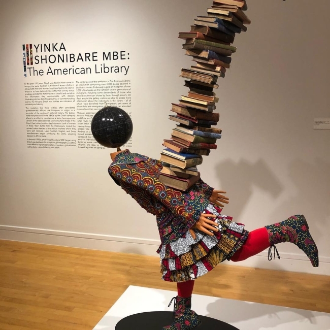 Yinka Shonibare. The American Library