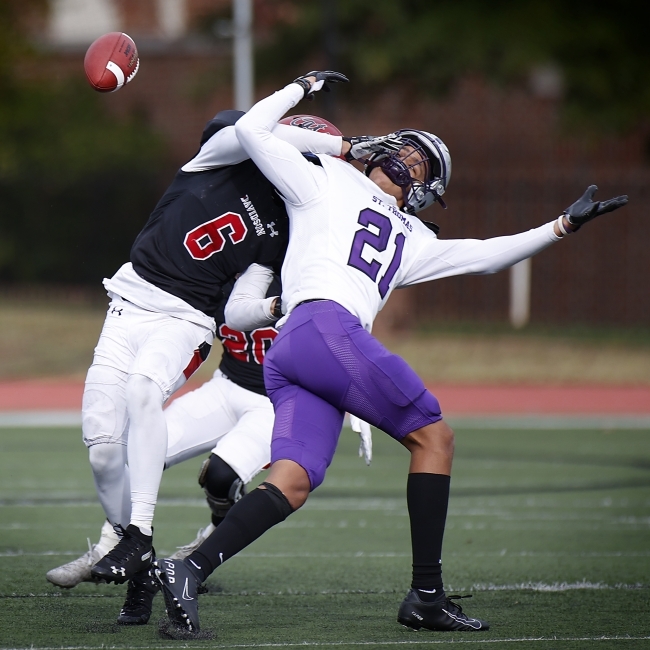 Davidson Football Player Grabs Opponent's Helmet