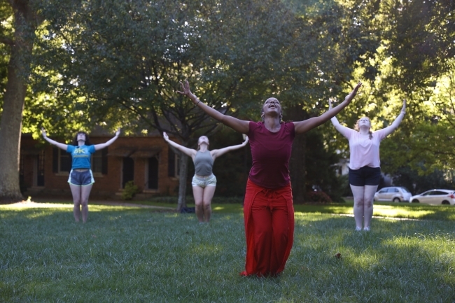 Tamara Williams teaches Davidson students the Brazilian dance techniques of Rosangela Silvestre