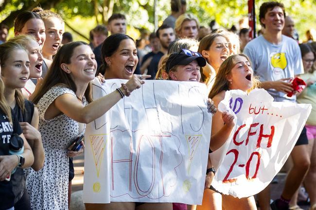 Students cheer for 2022 cake race participants