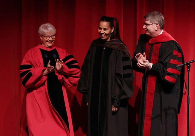 Rhiannon Giddens Accepts Honorary Degree