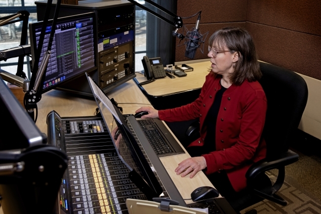 Rachel Stewart in WDAV Studio