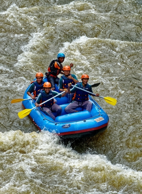 People Whitewater Rafting