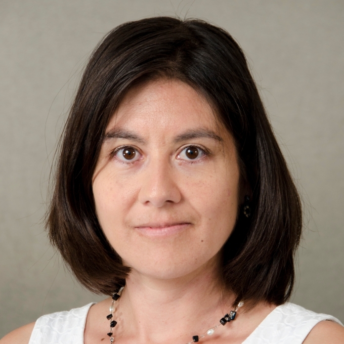 Diana Leyva headshot