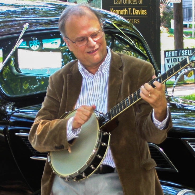 Jon Singleton Playing Banjo