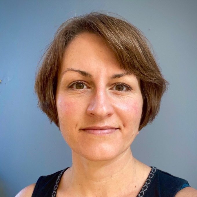 headshot of Nichole van Beek