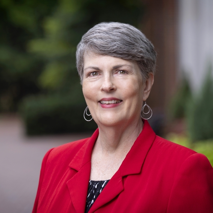 Headshot of Susan Archer