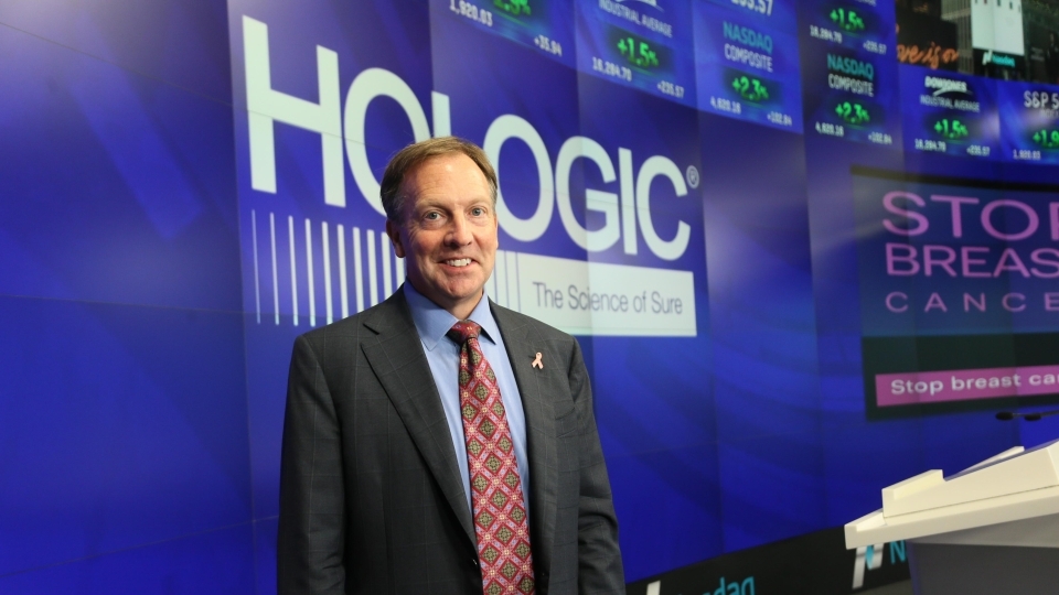 Hologic CEO Steve MacMillan ’85