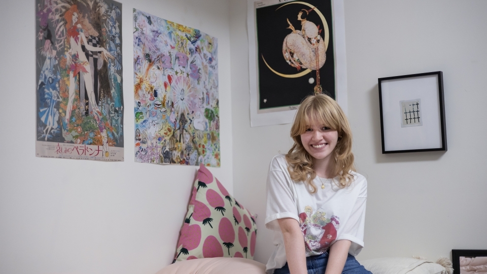 Student with ArtMate in Residence Hall