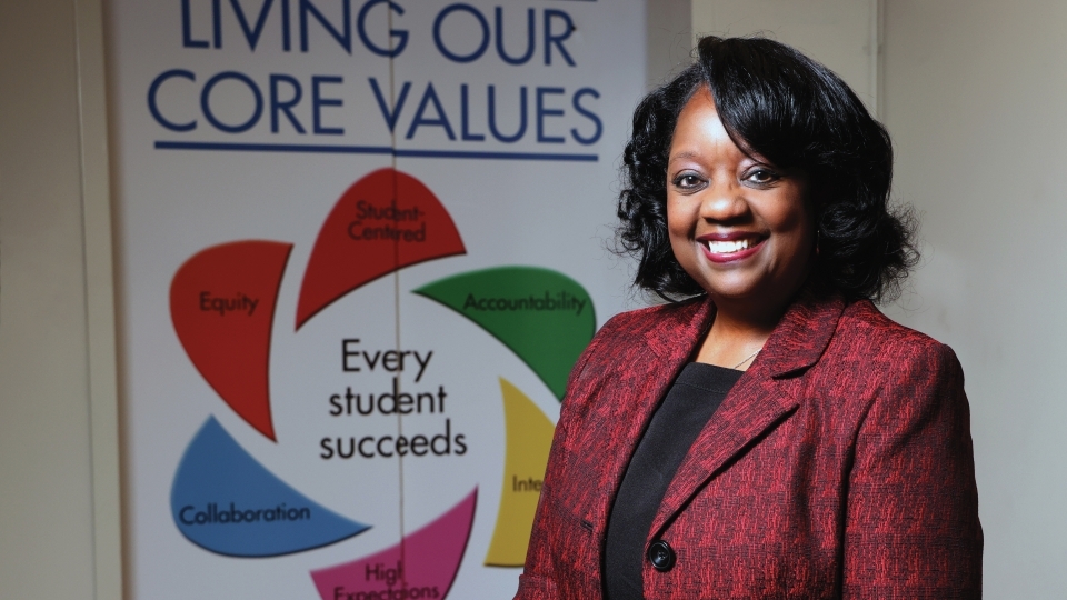 portrait of Timisha Barnes-Jones