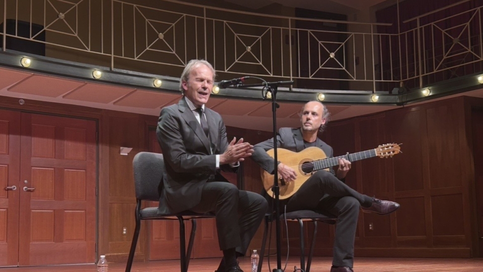 Flamenco cantaor David Pino and guitarist Guillermo Guillén on stage at Davidson College