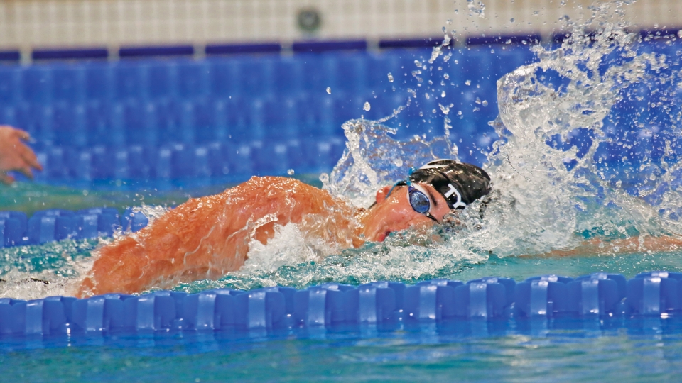 Swimmer Dylan Felt ’26