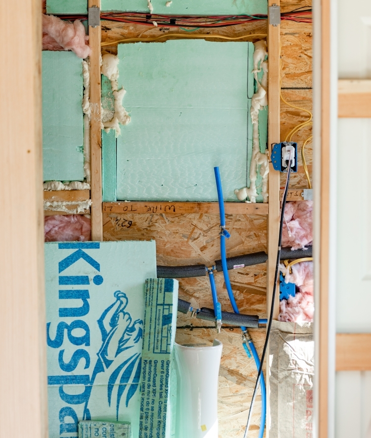 Green insulation inside tiny house