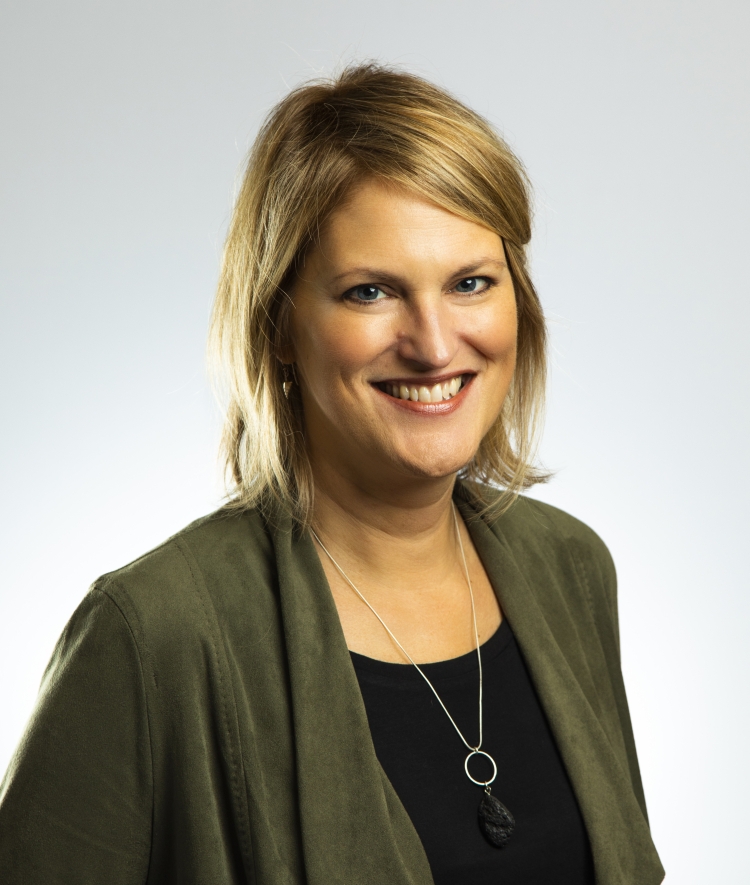 Kelcey Ervick Headshot