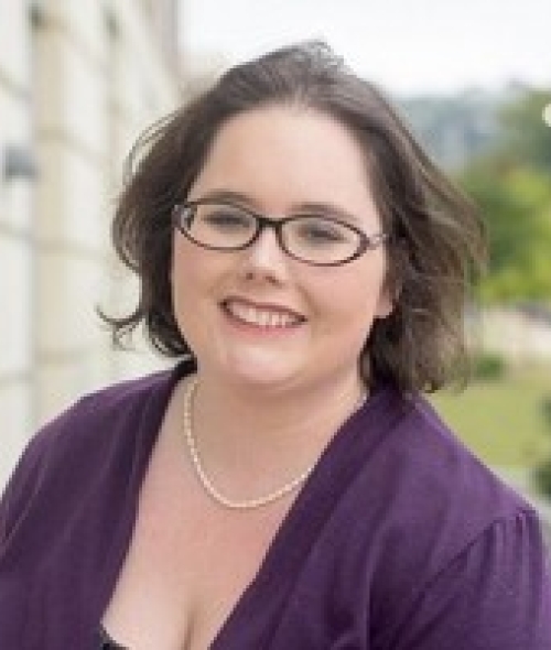 Rebecca Vance Headshot