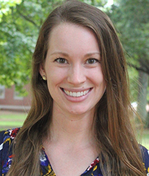 Hannah Gilbert Headshot