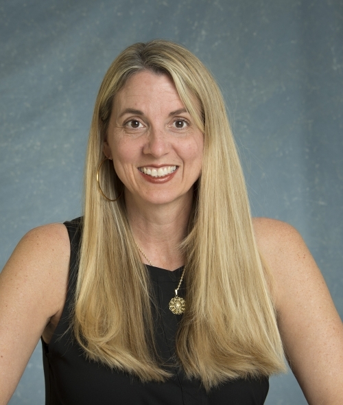 Angela Willis Headshot