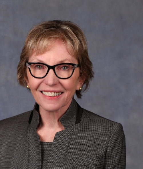 Susan Roberts Headshot