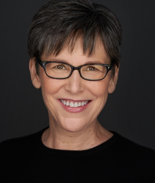 Anne Stanback headshot