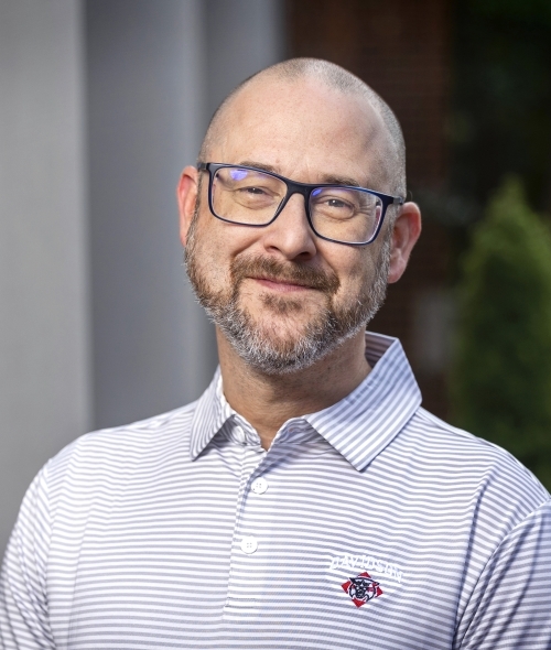 Headshot of Jacob Heil