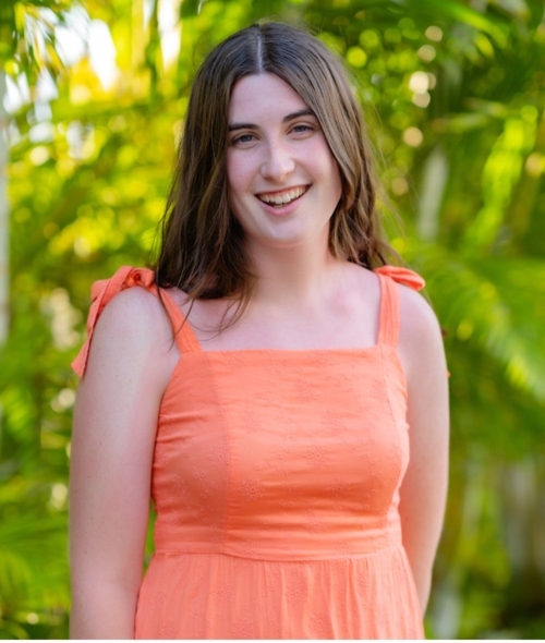 Abby Reardon Headshot