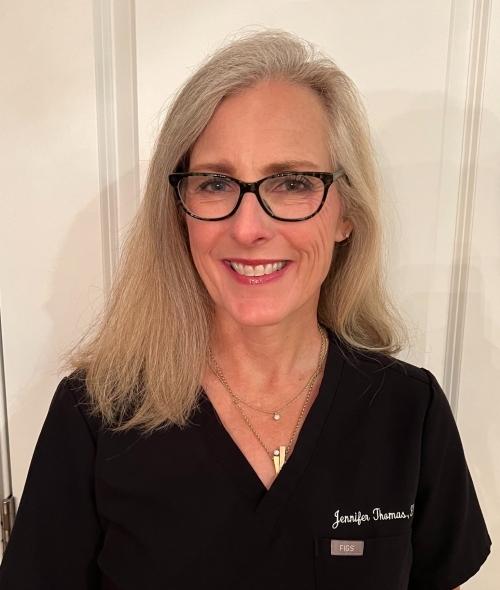 Headshot of Jennifer Thomas