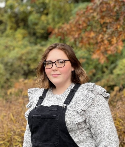 a young white woman