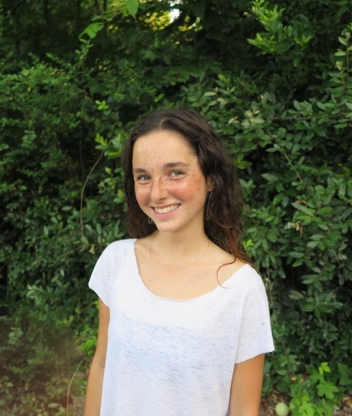 Stella Mackler '26 headshot