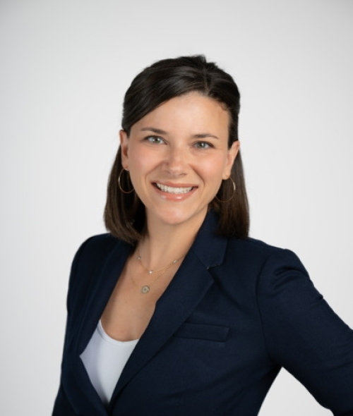 Liz Brigham Headshot
