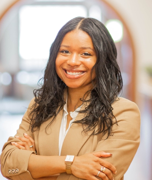 Adrienne Miller ’16