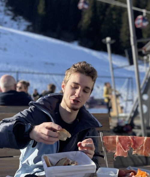 Dmytro Kurdydyk '25 Headshot