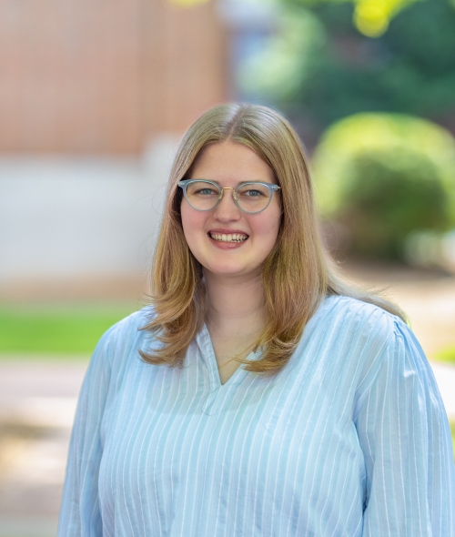 Madeleine Johnson Headshot