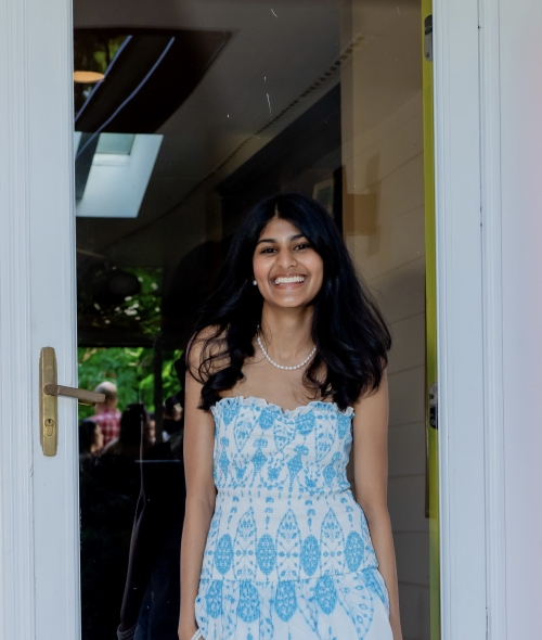 Leeya Chaudhuri ’29