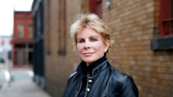 Alumna Patricia Cornwell Game Changer