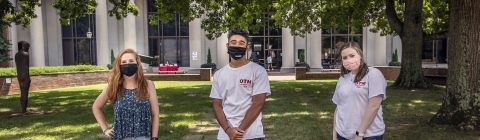 Orientation 2020 Davidson Students w Masks