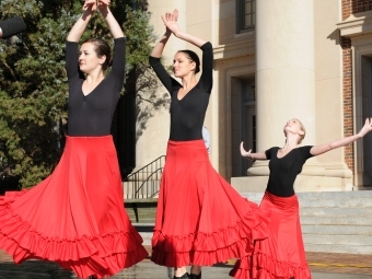 Family Weekend Dancers
