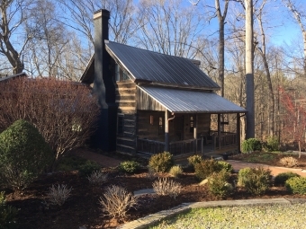 Larry Ligo's Log Cabin
