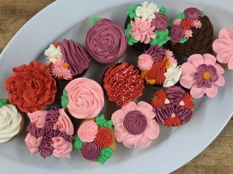 Flower Cupcake Platter