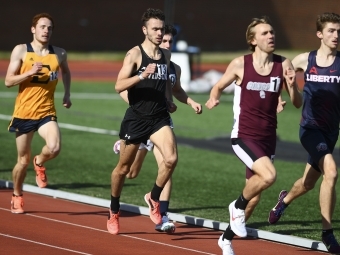 Joe dosReis competing on the track with students from other schools