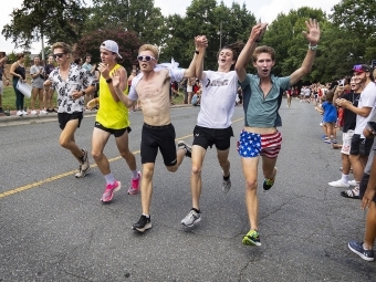 Cake Race Runners