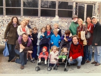 Three Generations of Hollands posing 