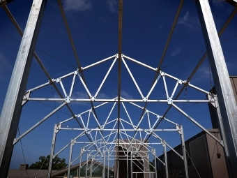 frames supporting college greenhouse architecture