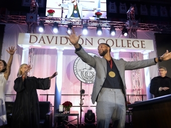 Stephen Curry's Davidson College Homecoming Headlined with Commencement  Ceremony, Jersey Retirement and Hall of Fame Induction